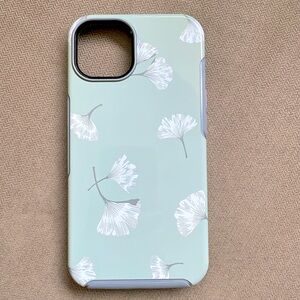Otterbox iphone13 Case New in box Dandelion clocks Subtle grey blue green colour